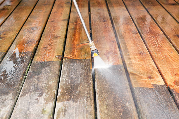 Why Choose Our Certified Pressure Washing Experts for Your Project Needs in Basile, LA?